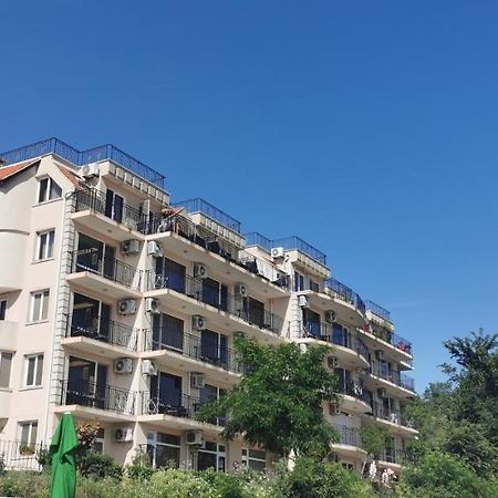 Villa Lazuren Bryag Chernomorets Exterior photo