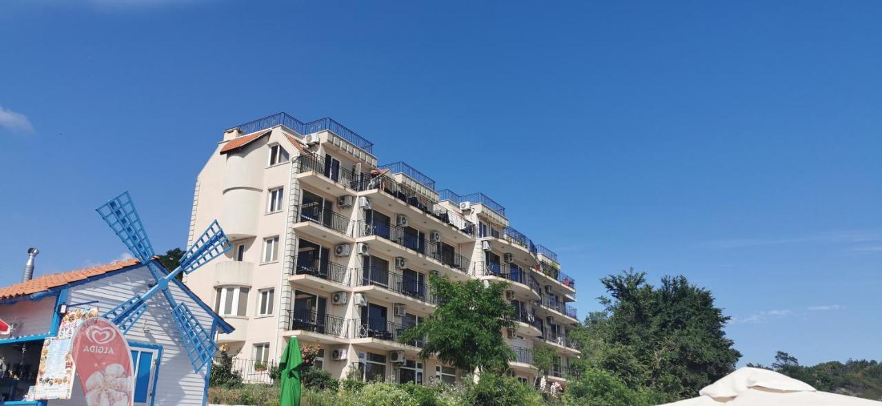 Villa Lazuren Bryag Chernomorets Exterior photo